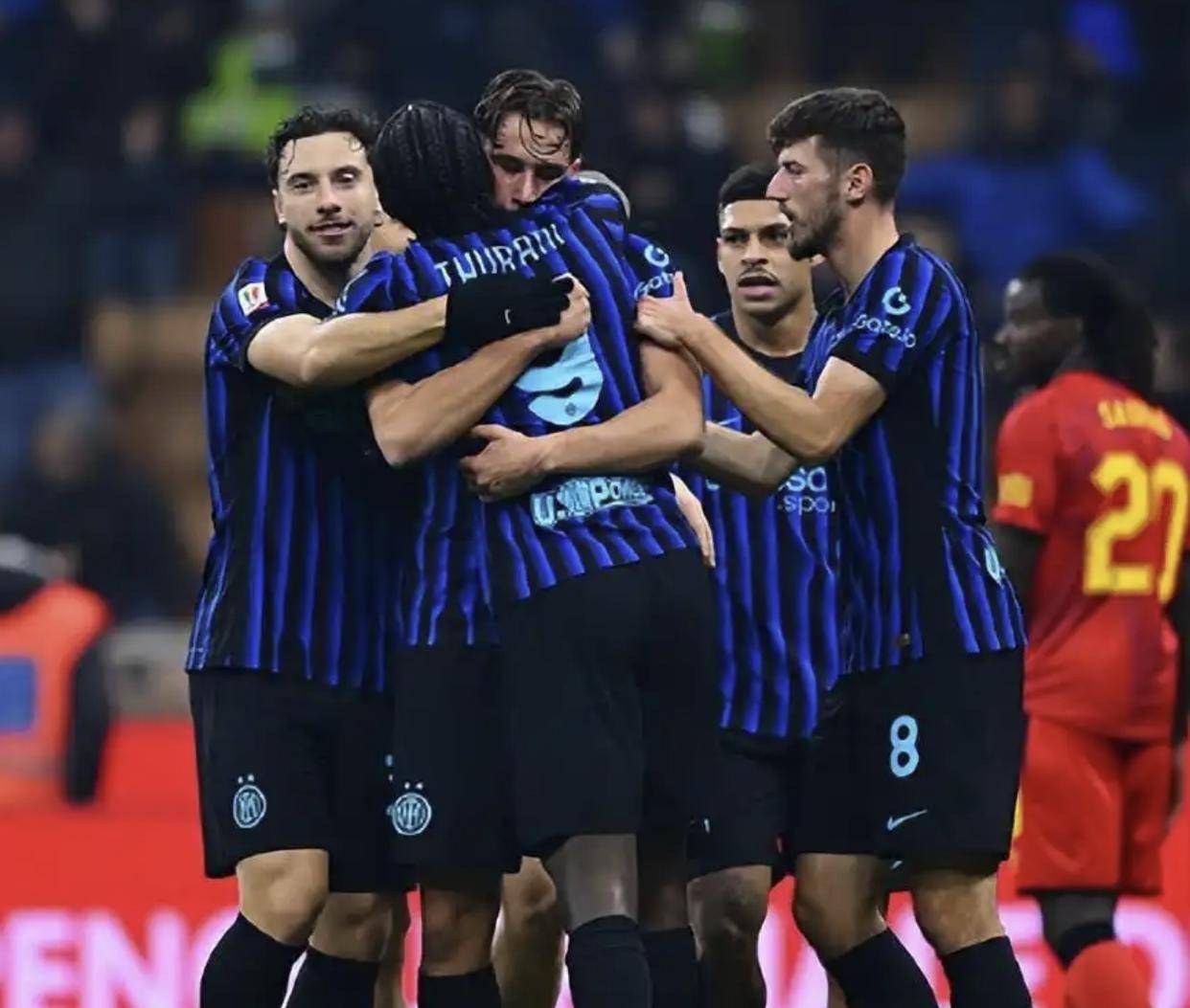 国米5-1晋级意大利杯八强，20岁天才凌空斩+9号双响